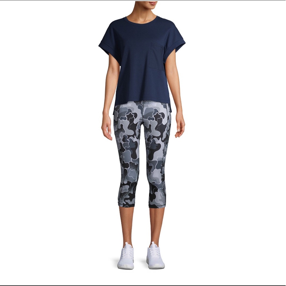 Avia Printed Capri W/pocket in Multi Size Large - Picture 4 of 16